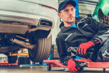 Creeper üzerinde Mekanik Döşeme