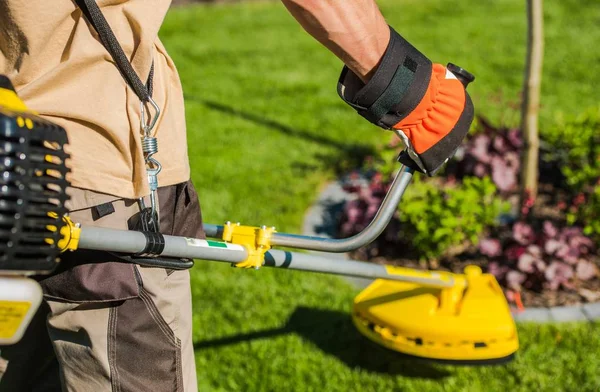 Gardener with String Trimmer — Stock Photo, Image
