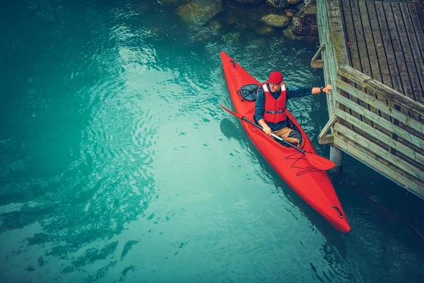 Listo para el tour panorámico en kayak —  Fotos de Stock