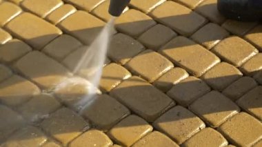 Tuğla Driveway basınç yıkama alt tarafından Arnavut kaldırımı.