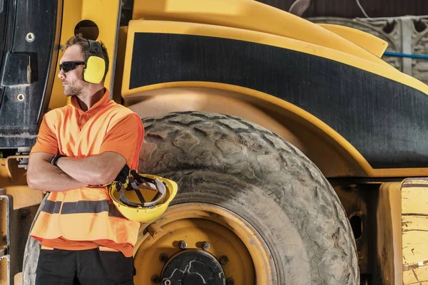 Schwermaschinenfahrer — Stockfoto