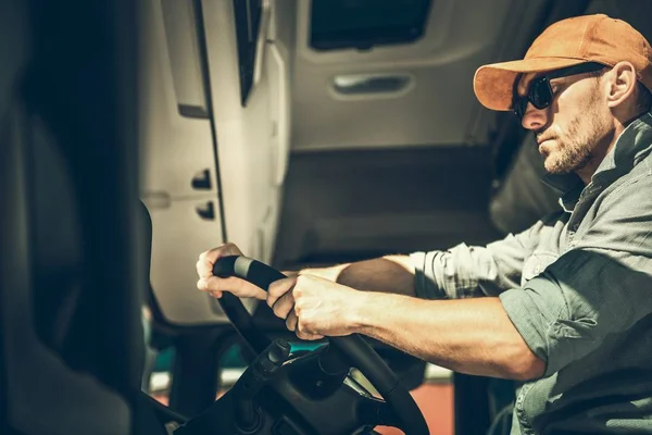 Truck Driver Inside Vehicle — Stock Photo, Image
