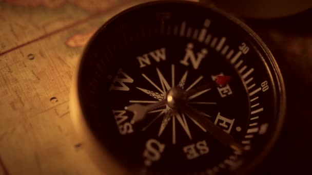 Vintage Map and the Old Compass Device Adventure Concept Video. — Stock Video