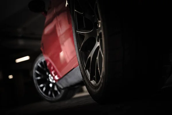 Conceito de carro noite unidade — Fotografia de Stock