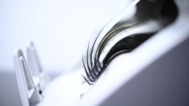 Banknotların İçindeki Nakit Para Banknotlar ve Finans Teması. Yan Görünüm.