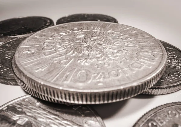 폴란드의 화폐인 Metal Coin 폴란드 박물관 Rzeczpospolita Polska Historical Coin — 스톡 사진