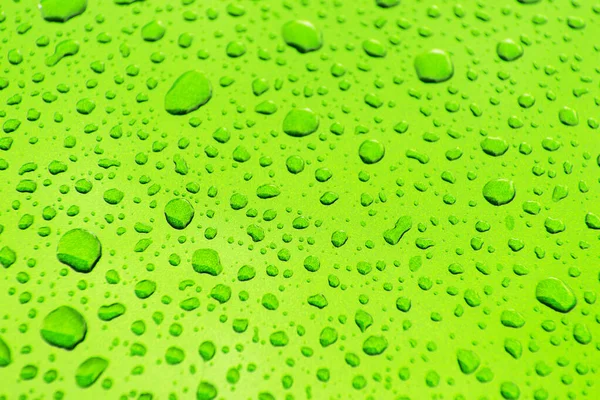 Καθαρό Και Φωτεινό Πράσινο Χρώμα Σώματος Αυτοκινήτων Που Καλύπτεται Από — Φωτογραφία Αρχείου