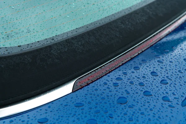 Czysty Mokry Niebieski Kabriolet Nadwozie Zaraz Praniu Ciśnieniowym Myjni Samochodowej — Zdjęcie stockowe