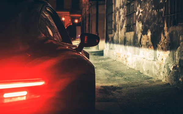 Tema Automotivo Exótico Carro Noite Unidade Escuro Envelhecido Área Urbana — Fotografia de Stock