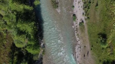Val Ferret Vadisi Dağ Nehri İtalyan Alpleri Hava Görüntüleri
