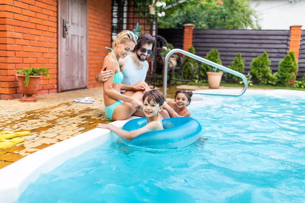 Family Spending Time Swimming Pool Countryside Backyard Summer Day — Stock Photo, Image