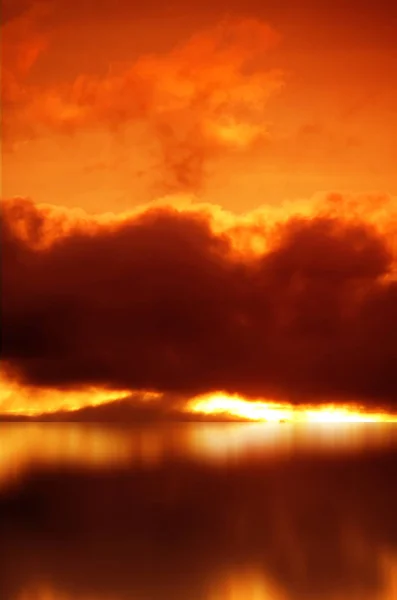Explosie in de Red Sky — Stockfoto