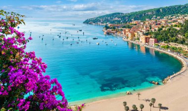 Fransız Rivierası sahil ile ortaçağdan kalma şehir VILLEFRANCHE sur Mer, güzel bölge, Fransa
