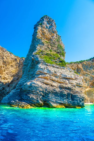 希腊科孚岛爱奥尼亚海岸天堂海滩岩石 — 图库照片