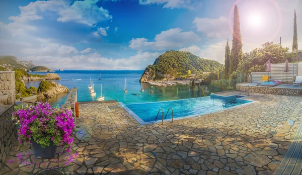 Geweldige Landschap Azuurblauwe Baai Paleokastritsa Corfu Eiland Griekenland — Stockfoto