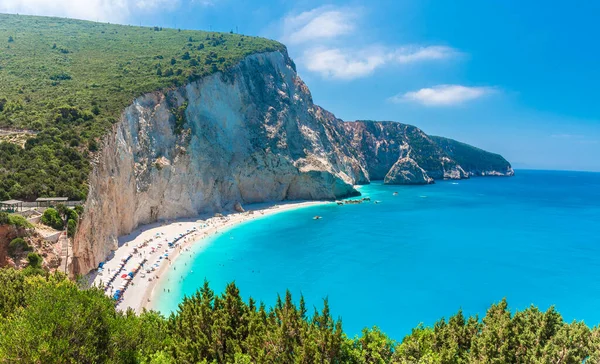 İyon Denizi 'ndeki Porto Katsiki plajı, Lefkada Adası, Yunanistan