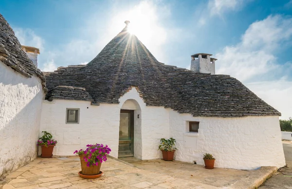 Les Maisons Traditionnelles Trulli Dans Ville Alberobello Pouilles Italie — Photo