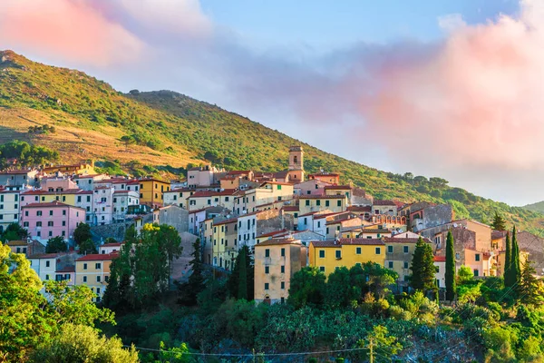 Utsikt Över Byn Rio Nell Elba Vid Solnedgången Elba Island — Stockfoto