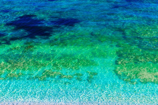 Καταπληκτικό Χρώμα Του Νερού Στο Νησί Έλμπα Ιταλία — Φωτογραφία Αρχείου