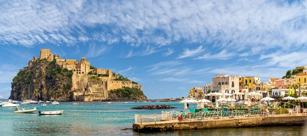 Tájkép Porto Ischia Aragóniai Vár Ischia Sziget Olaszország — Stock Fotó