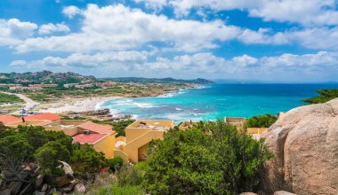 Santa Teresa Gallura 'daki Santa Reparata Sahili, Kuzey Sardunya Adası, İtalya