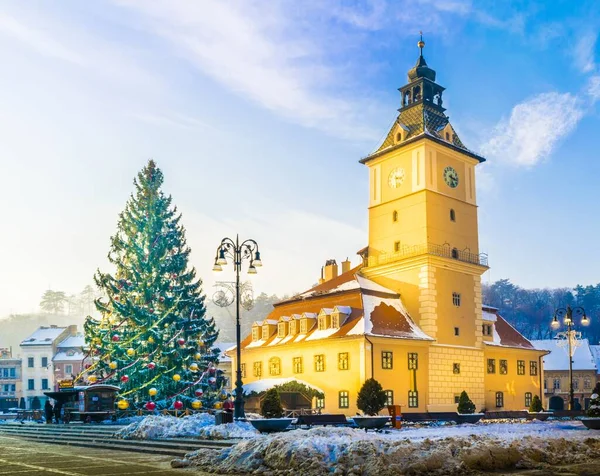 Jarmark Dekoracje Choinkowe Głównym Centrum Miasta Brasov Sezonie Zimowym Rumunia — Zdjęcie stockowe
