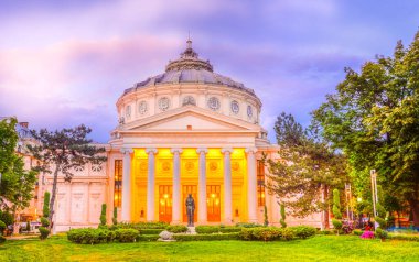 Romanya Atheneum ve Bükreş tarihi, Romanya