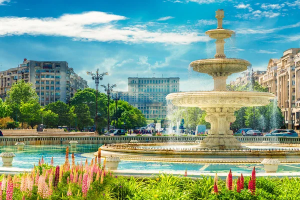 Fontána Centrálního Náměstí Bukurešť Hlavní Město Rumunska — Stock fotografie