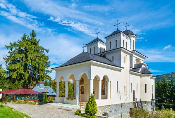 Caraiman Monasterio Iglesia Cristiana Ortodoxa Busteni Transilvania Rumania —  Fotos de Stock