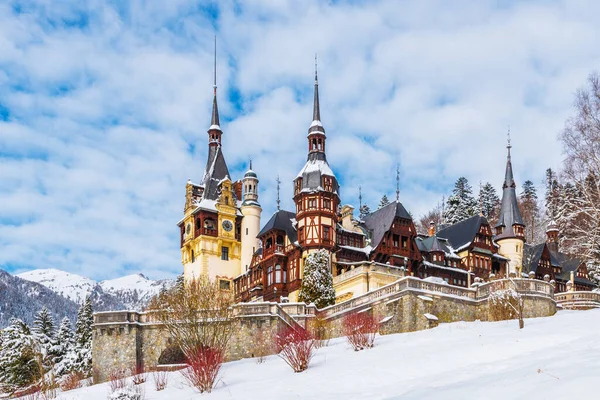 Castello Peles Sinaia Nella Stagione Invernale Transilvania Romania — Foto Stock