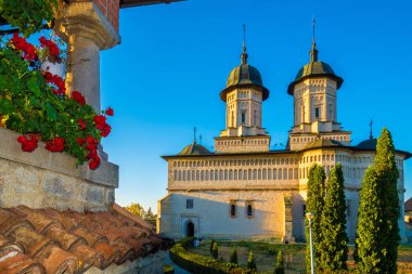 Günbatımında Cetatuia manastırı, Iasi, Moldavya, Romanya