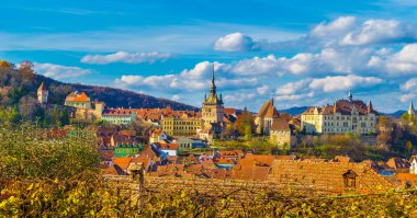 Ortaçağ Sighisoara kenti, Transilvanya, Romanya üzerine panoramik manzara