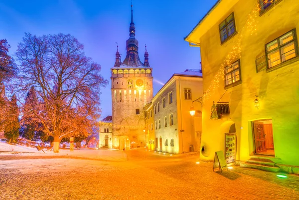 Jarmark Dekoracje Choinkowe Głównym Centrum Miasta Sighisoara Sezonie Zimowym Rumunia — Zdjęcie stockowe