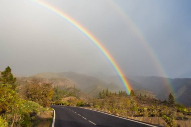 İspanya, Tenerife adasında çifte gökkuşağı