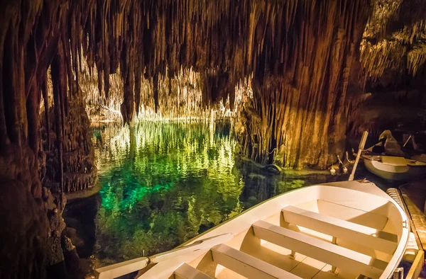 Híres Barlang Cuevas Del Drach Sárkánybarlang Mallorca Sziget Spanyolország — Stock Fotó