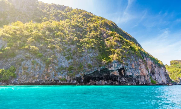 Vikingagrotta Vid Phi Phi Island Thailand — Stockfoto