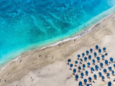 Costa Adeje, Tenerife, Kanarya Adaları, İspanya 'da El Duque plajı manzaralı.