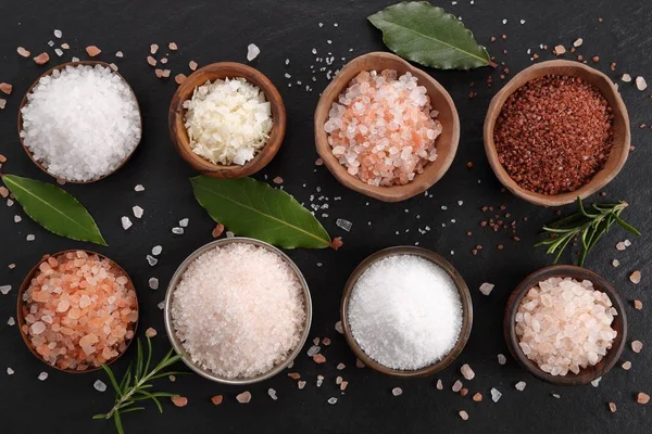 Rosa Salt Himalayan Salt Grova Och Fina Ovanifrån — Stockfoto