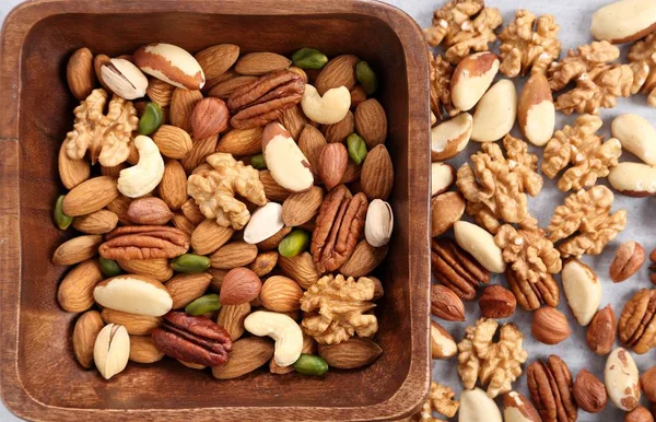 Diferentes Tipos Nueces Cuenco Madera Alimento Saludable —  Fotos de Stock