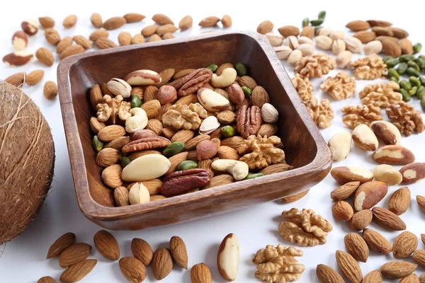 Diferentes Tipos Nueces Cuenco Madera Alimento Saludable —  Fotos de Stock