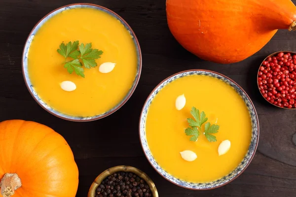 Pumpkin Soup Bowls Wooden Background Top View — Stock Photo, Image