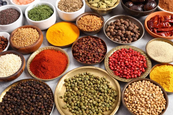 Spices and herbs. — Stock Photo, Image