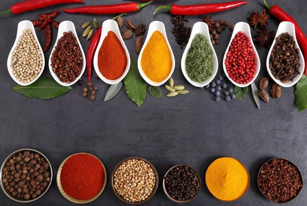 Spices and herbs. — Stock Photo, Image