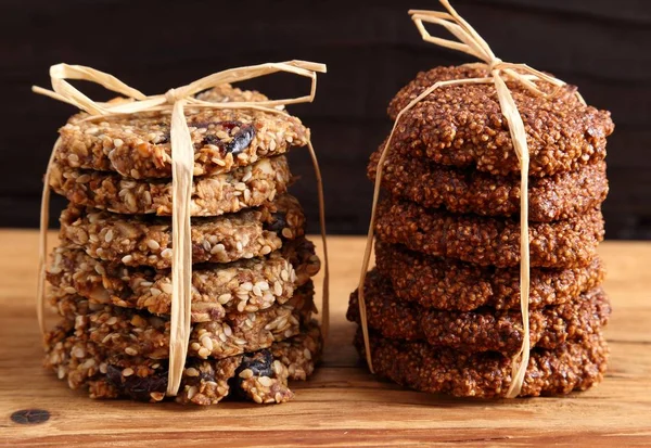 Oat and amaranth cookies. — Stock Photo, Image
