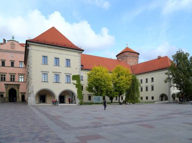 Krakow, Polonya - ünlü Wawel kalesi.
