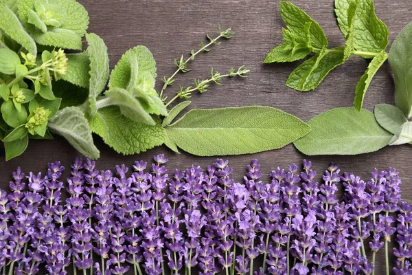Blooming Lavender Herbs Wooden Background Top View — Stock Photo, Image
