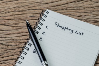 Alışveriş Listesi, süpermarket konseptinden bir şeyler satın almak için kontrol listesi,