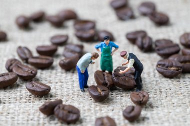 Kahve çekirdekleri iş uzmanı veya profesyonel kavram, minyatür 