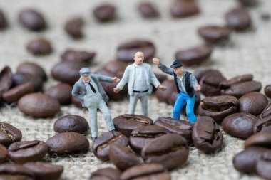 Kahve çekirdekleri iş uzmanı veya profesyonel kavram, minyatür 