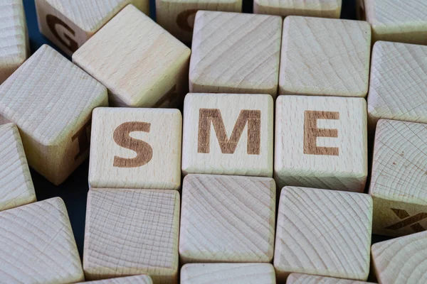 МСП, малих і середніх підприємств, запуск бізнес-консп — стокове фото